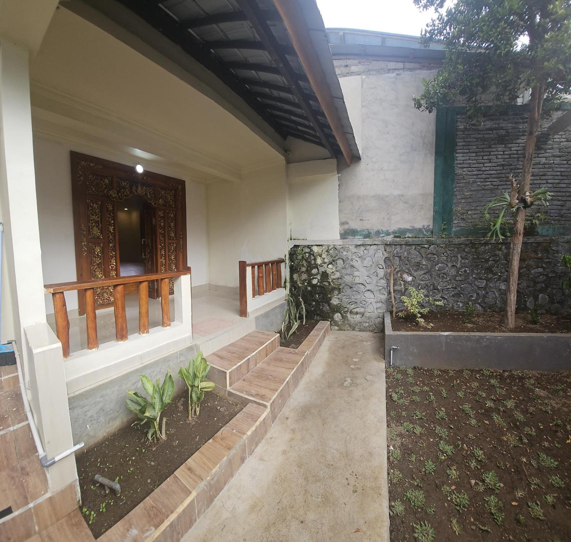 Rinjani Trekking Center Hotell Senaru Eksteriør bilde